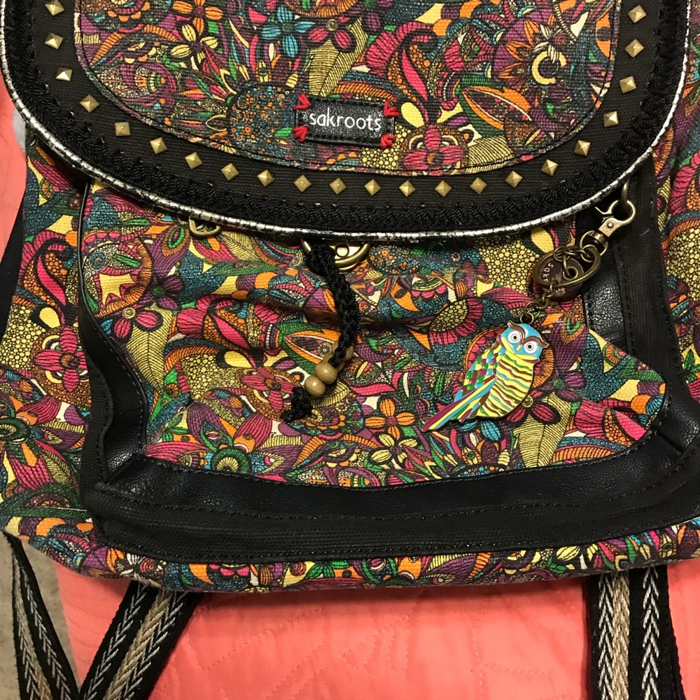 Sak Roots purse back pack